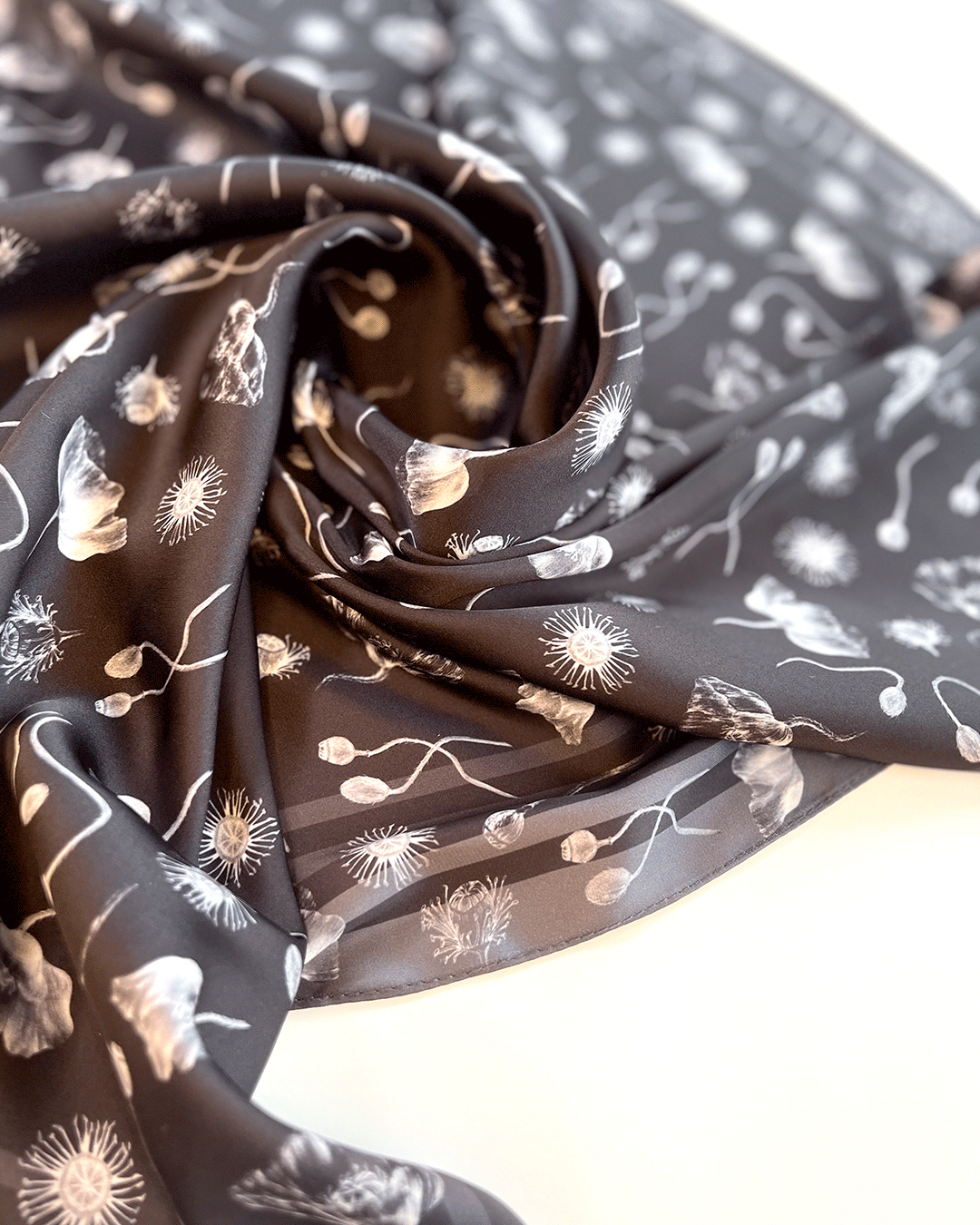 Pañuelo Amapolas Noche